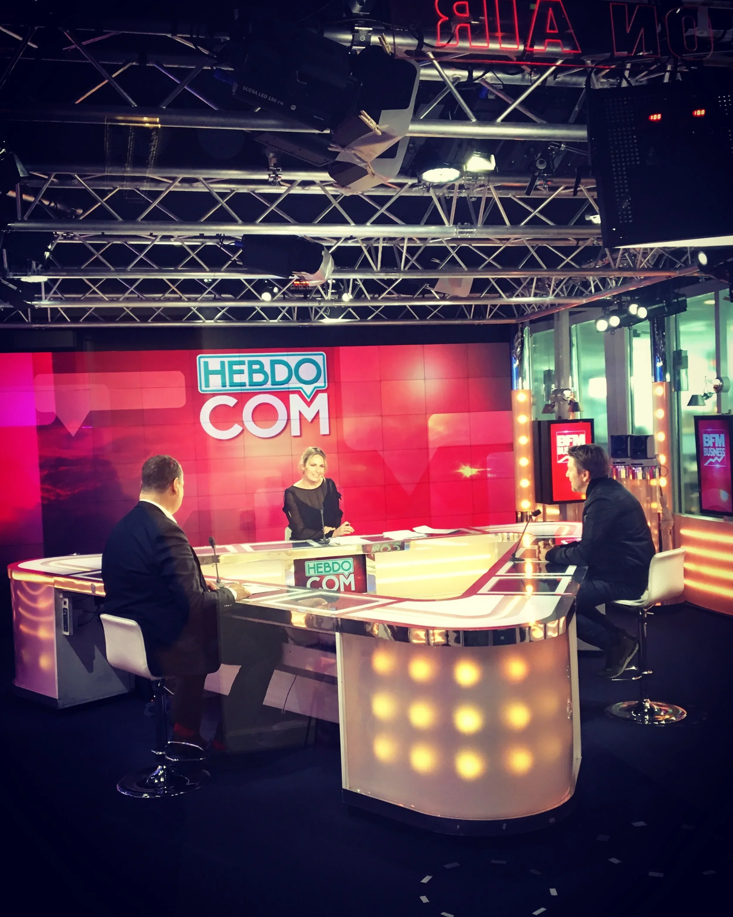 BFM BUSINESS Hebdo Com Romance